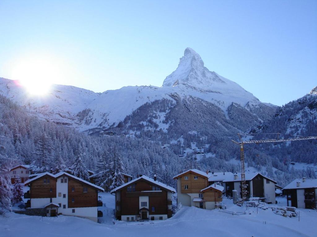 Apartment Alpharmonie Zermatt Esterno foto